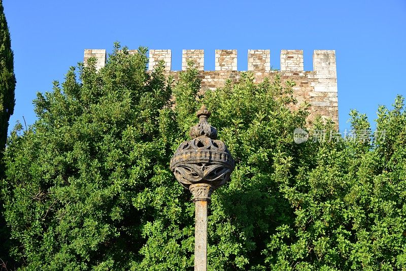 维拉Viçosa - pillory柱(pelourinho) - 16世纪，阿连特霍，葡萄牙
